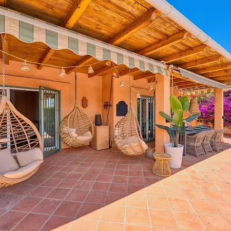 Villa 1109 * Panorama Sea View Family Roof Terrace- Annex *